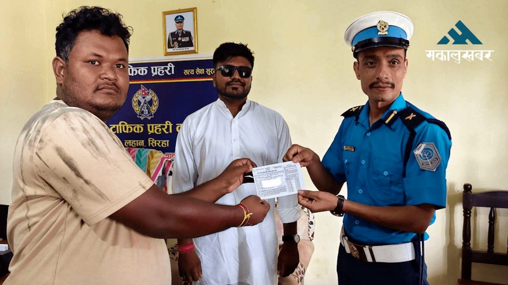 मोटरसाइकलमा स्टन्ट गर्ने रास्वपाका माननीयलाई ट्राफिकले तिरायो जरिवाना