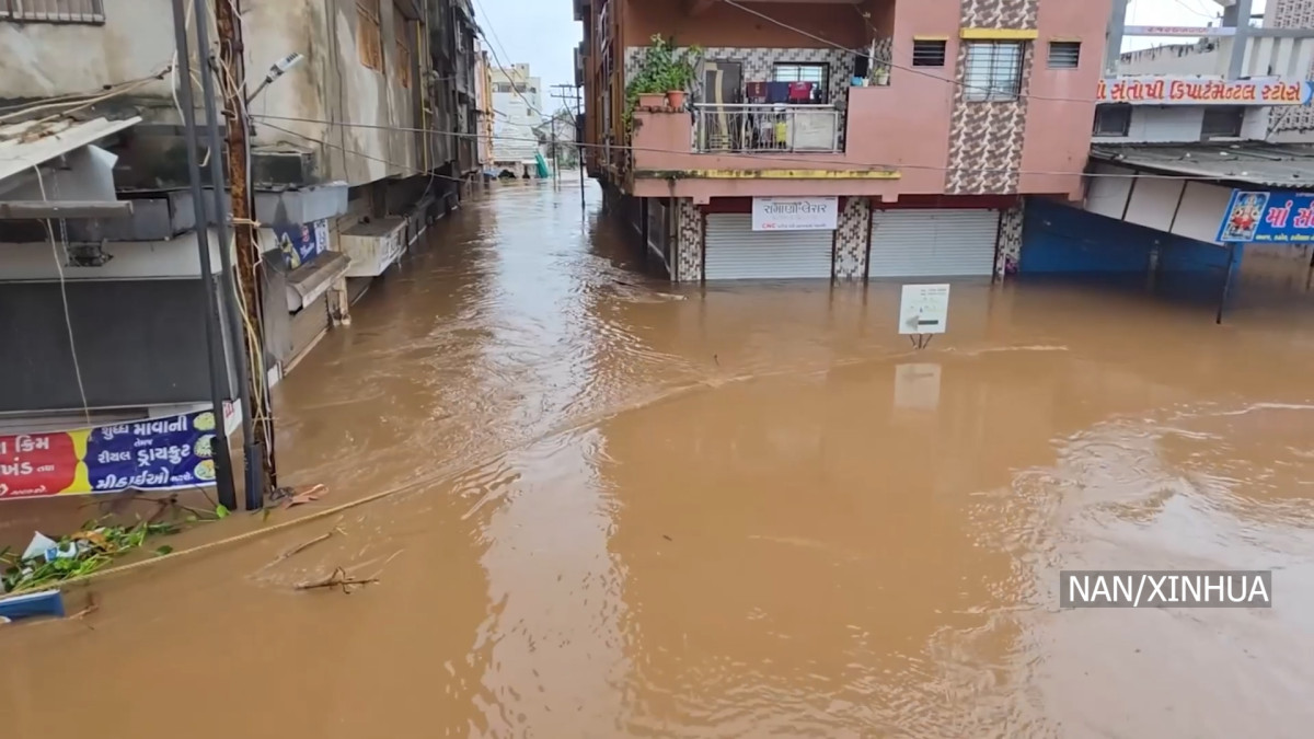 भारतमा मनसुनी वर्षाको प्रकोपः बाढी र डुबानका कारण जनजीवन प्रभावित, आसाममा ४१ जनाको मृत्यु