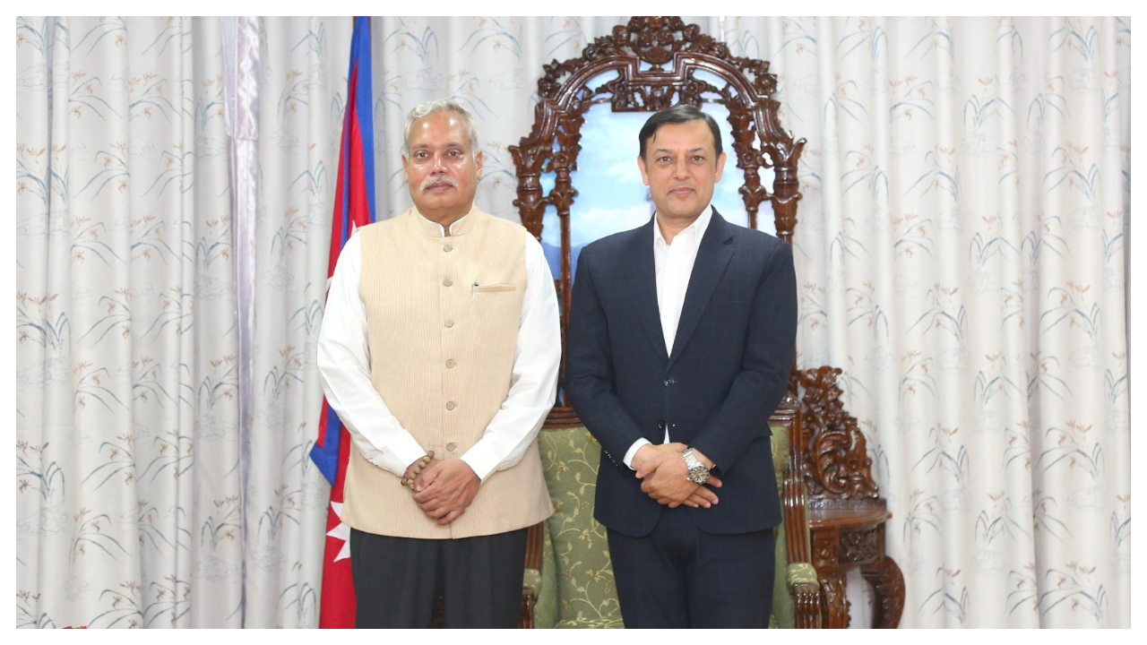 सभामुख अर्यालसँग भारतीय राजदूत श्रीवास्तवको शिष्टाचार भेट