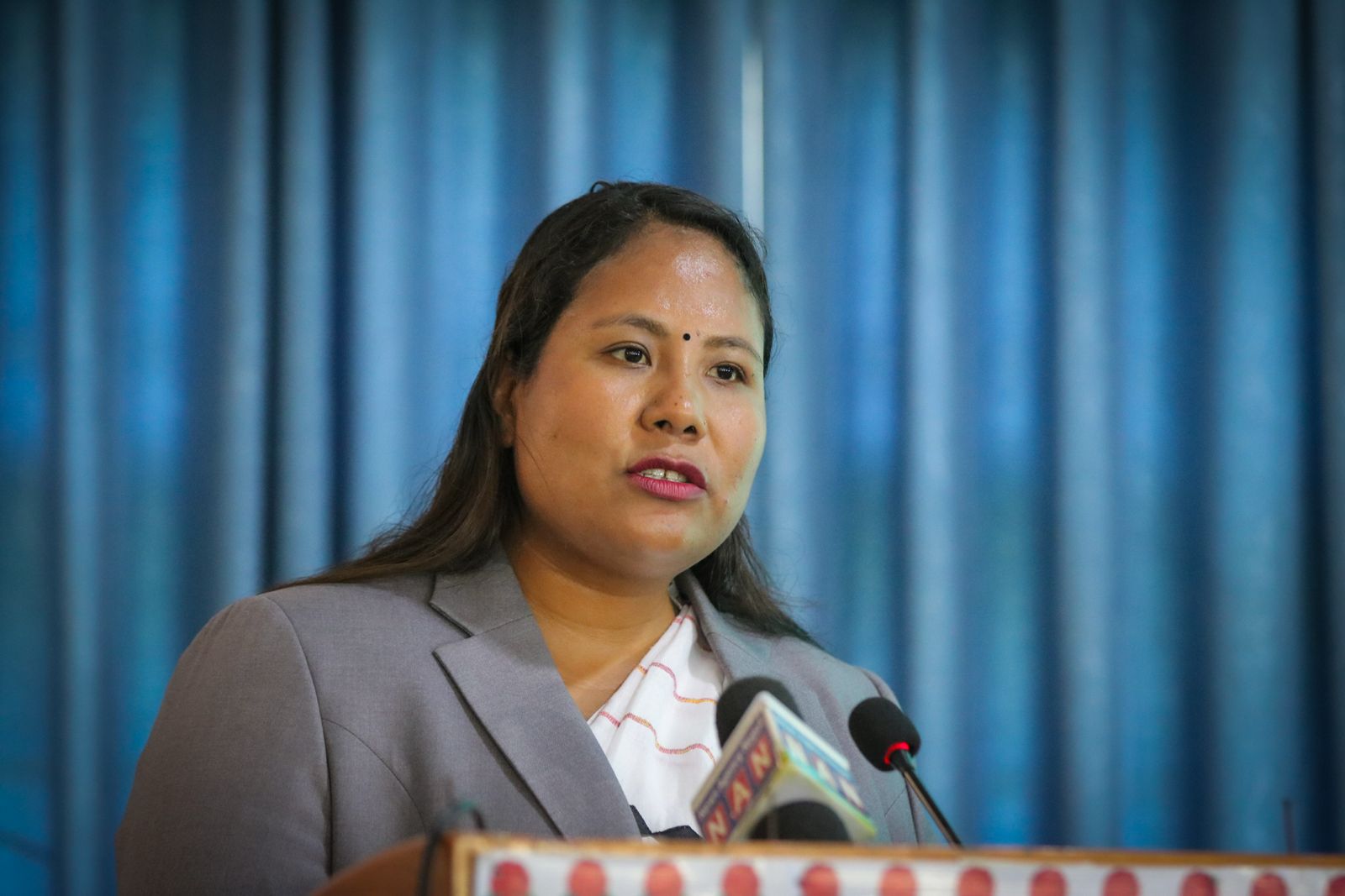 खसी बोक्राको उचित मूल्य सुनिश्चित गर्ने विषयमा मन्त्रीको ध्यानाकर्षण