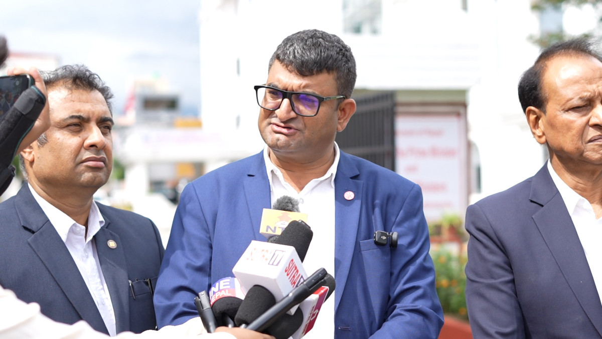 प्लाइउड निर्यातका अवरोध हटाउन प्रधानमन्त्री शाहको निर्देशन