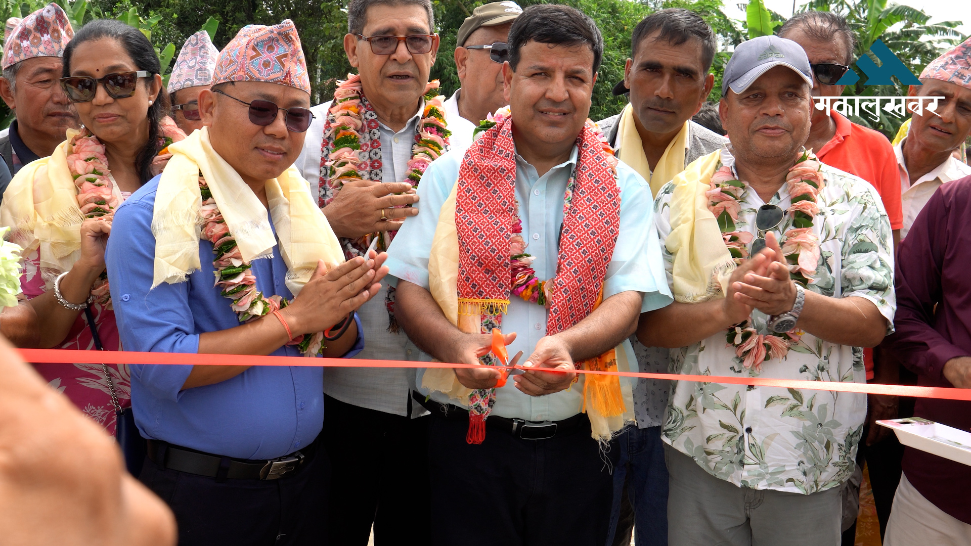 सुनझोडा खोलामा आफैले शिलान्यास गरेको पक्की पुलको सुनील शर्माले गरे उद्घाटन